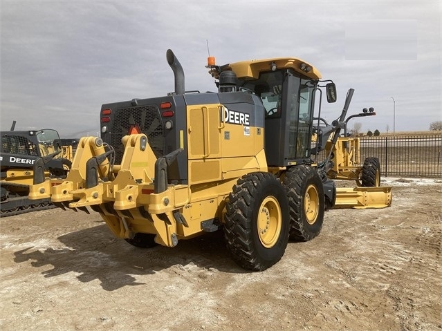 Motoconformadoras Deere 770G de medio uso en venta Ref.: 1617229585543194 No. 3