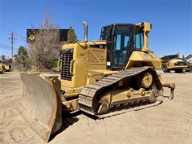 Dozers/tracks Caterpillar D6N