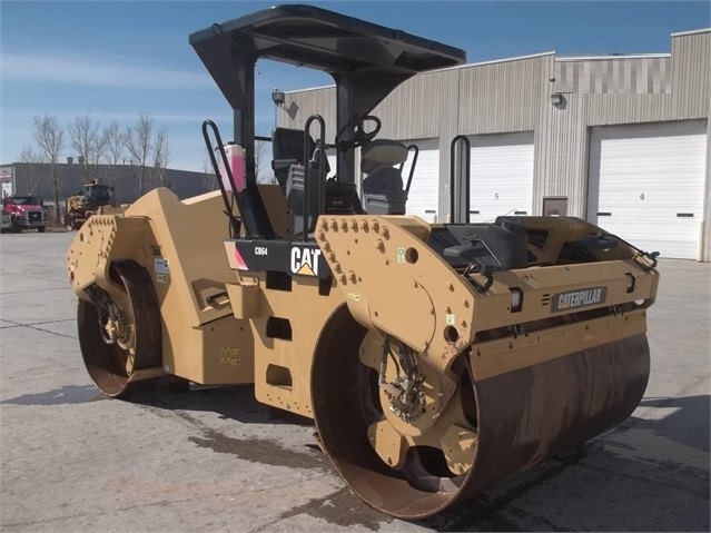 Compactadora Vibratoria Caterpillar CB64 de bajo costo Ref.: 1617915713687079 No. 4