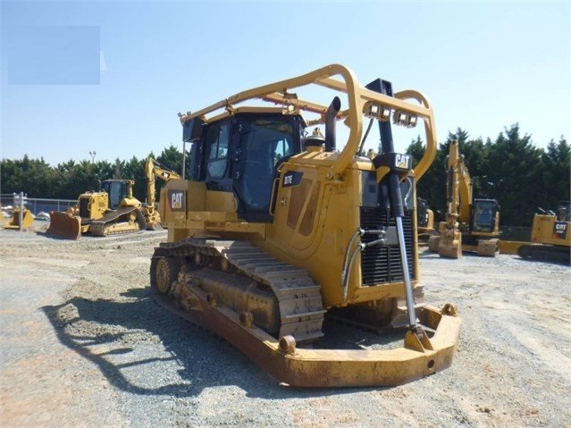 Tractores Sobre Orugas Caterpillar D7E usada a buen precio Ref.: 1617916146162748 No. 2