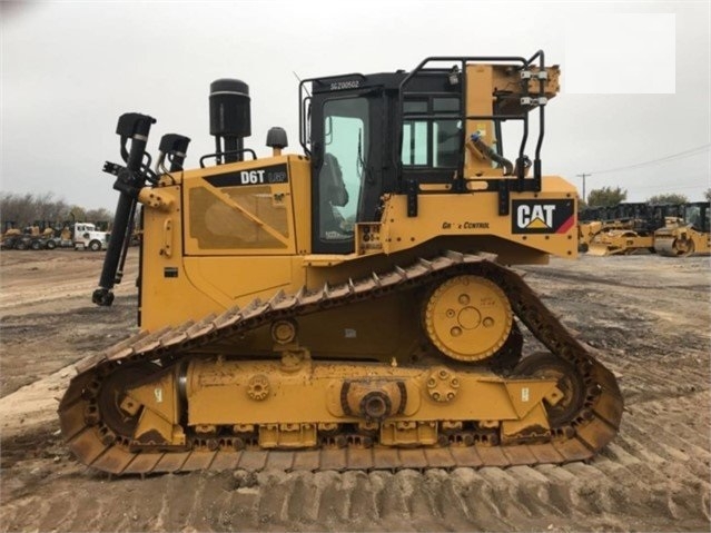 Tractores Sobre Orugas Caterpillar D6T