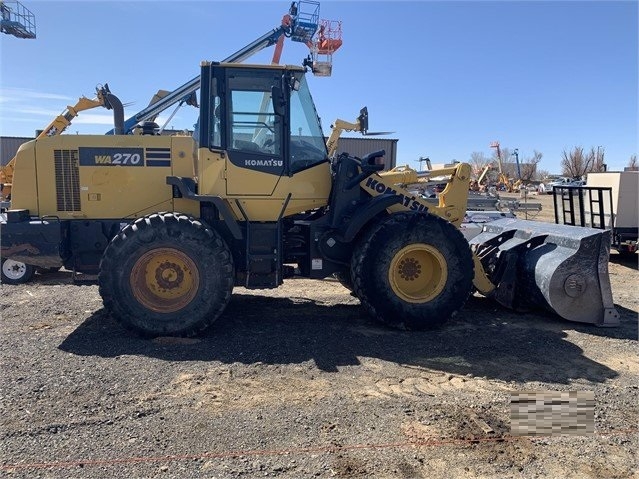 Cargadoras Sobre Ruedas Komatsu WA270