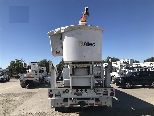 Gruas Altec HL125 de medio uso en venta Ref.: 1620059089757262 No. 3