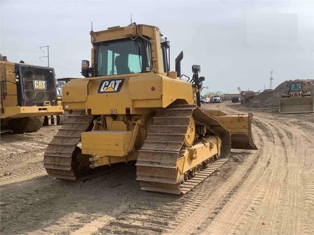 Tractores Sobre Orugas Caterpillar D6T de segunda mano en venta Ref.: 1620088373224327 No. 3