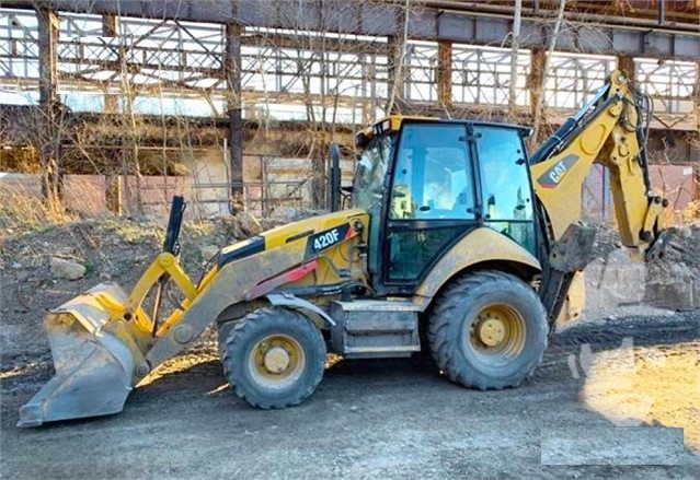 Retroexcavadoras Caterpillar 420F