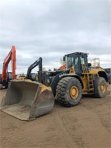 Cargadoras Sobre Ruedas Deere 844K