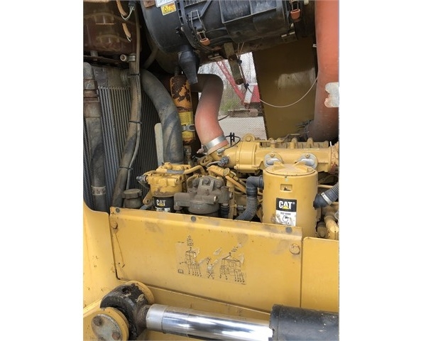 Tractores Sobre Orugas Caterpillar D6K en venta Ref.: 1622747282901302 No. 4