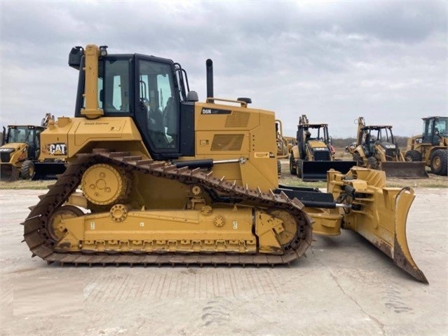 Dozers/tracks Caterpillar D6N