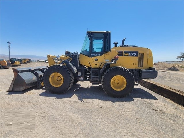 Cargadoras Sobre Ruedas Komatsu WA270