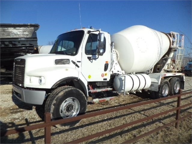 Mezcladoras De Concreto Freightliner M2 112