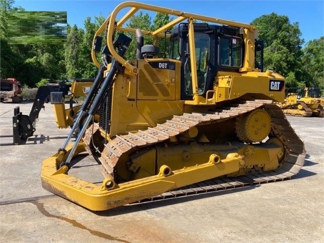 Dozers/tracks Caterpillar D6T