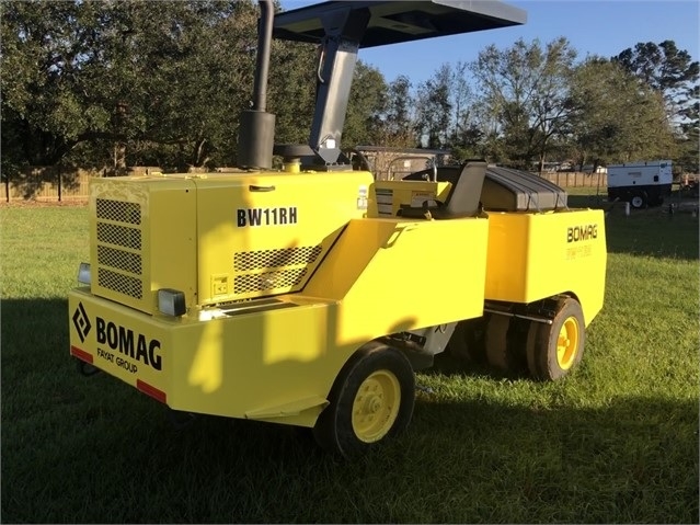 Compactadora Con Llantas Bomag BW11