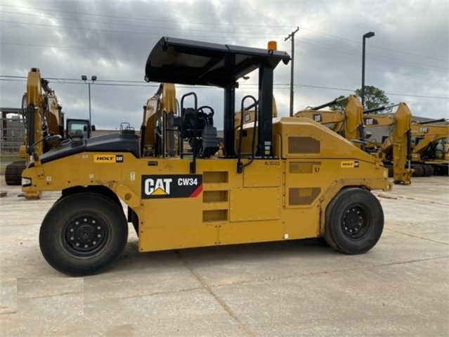 Compactadora Con Llantas Caterpillar CW34