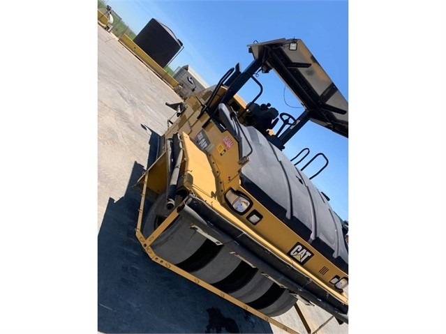 Compactadora Con Llantas Caterpillar CW34 seminueva en perfecto e Ref.: 1625603357862488 No. 4