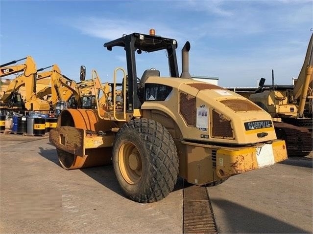 Compactadora Vibratoria Caterpillar CS56