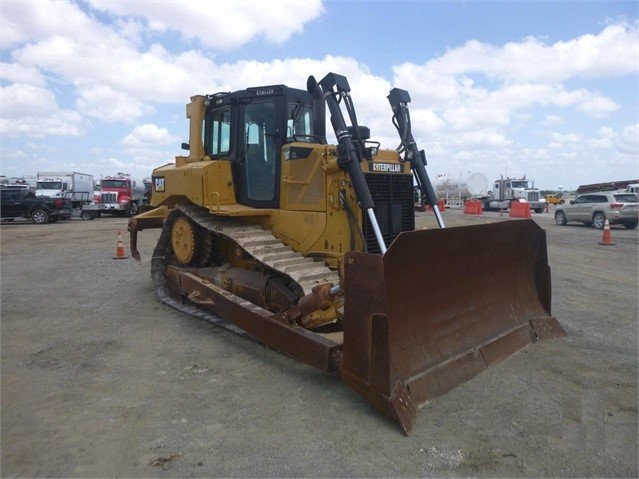 Tractores Sobre Orugas Caterpillar D6T de medio uso en venta Ref.: 1626901116094744 No. 2