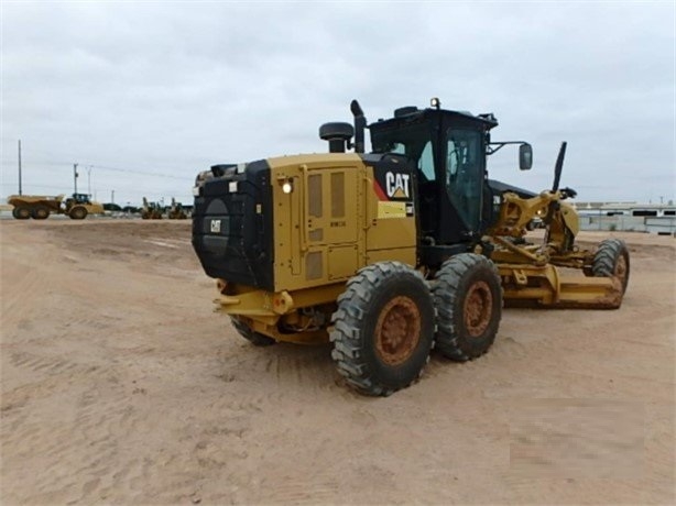 Motoconformadoras Caterpillar 12M importada en buenas condiciones Ref.: 1629138183871621 No. 3