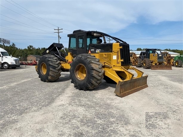 Forest Machines Caterpillar 525B