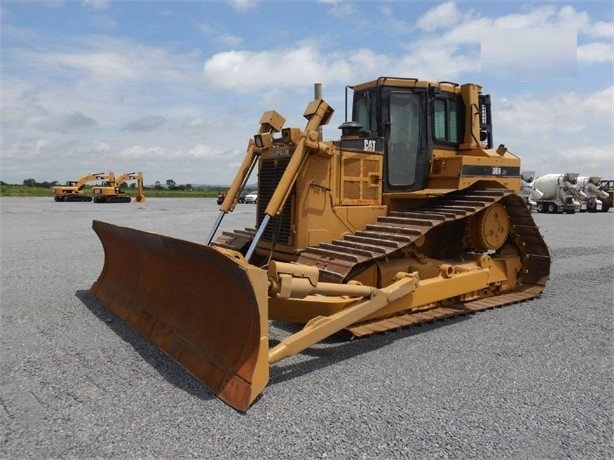 Dozers/tracks Caterpillar D6R