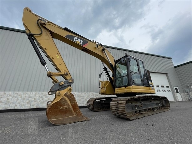 Excavadoras Hidraulicas Caterpillar 325FL en buenas condiciones Ref.: 1629914559745641 No. 2