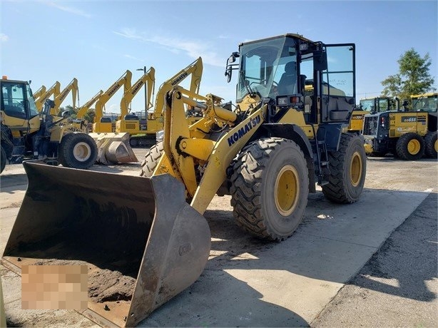 Cargadoras Sobre Ruedas Komatsu WA200