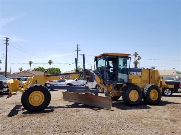 Motoconformadoras Deere 672D