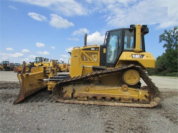 Dozers/tracks Caterpillar D6N