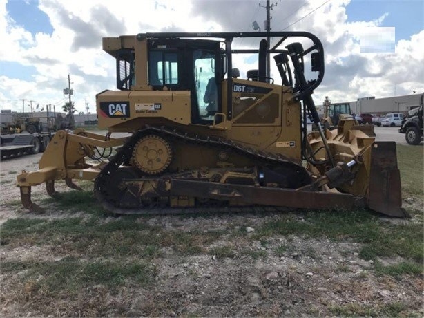 Dozers/tracks Caterpillar D6K