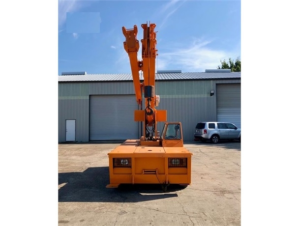 Cranes Broderson IC80