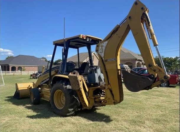 Retroexcavadoras Caterpillar 416D usada en buen estado Ref.: 1631984144498426 No. 3