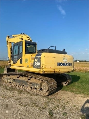 Excavadoras Hidraulicas Komatsu PC200 de medio uso en venta Ref.: 1632514868357823 No. 4