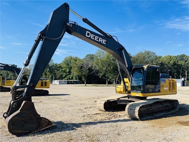 Hydraulic Excavator Deere 250GLC