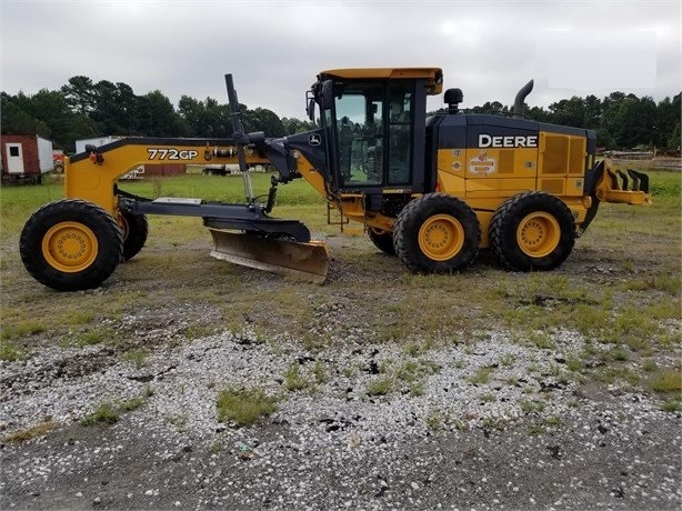 Motoconformadoras Deere 772G de segunda mano en venta Ref.: 1633045851881246 No. 3