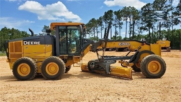 Motoconformadoras Deere 670G importada de segunda mano Ref.: 1633049681009446 No. 4