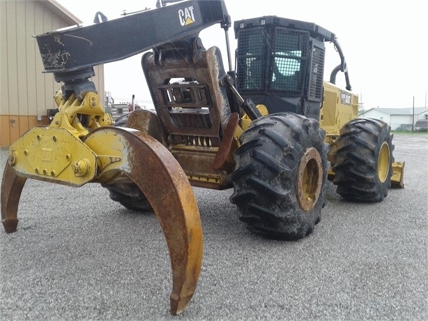 Forestales Maquinas Caterpillar 525C de segunda mano a la venta Ref.: 1633710798703338 No. 4