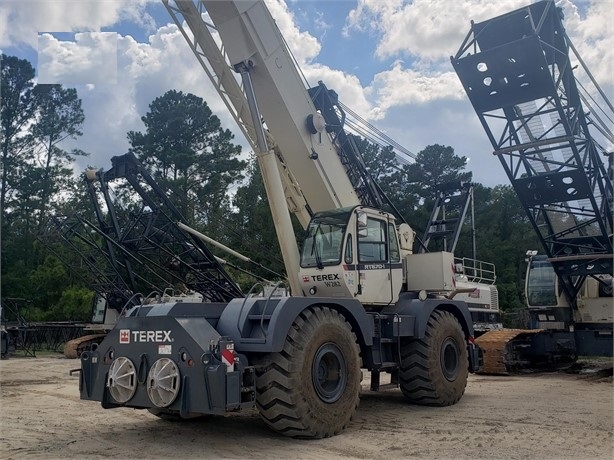 Gruas Terex RT670 de segunda mano Ref.: 1634833199926974 No. 3