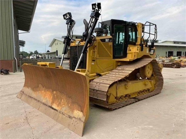 Tractores Sobre Orugas Caterpillar D6T de segunda mano en venta Ref.: 1635359535244727 No. 2