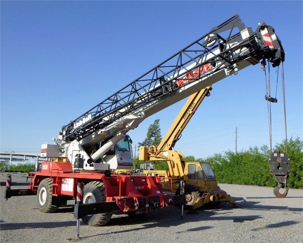 Gruas Link-belt RTC-8030