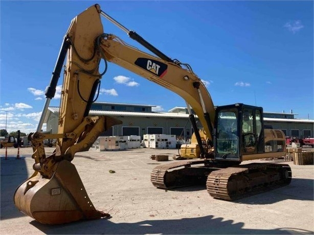 Excavadoras Hidraulicas Caterpillar 324DL seminueva en venta Ref.: 1635800483838174 No. 2