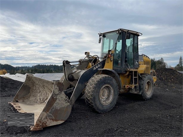 Cargadoras Sobre Ruedas Deere 444J de segunda mano en venta Ref.: 1635994738432663 No. 2