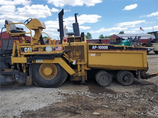 Pavimentadoras Caterpillar AP-1000B