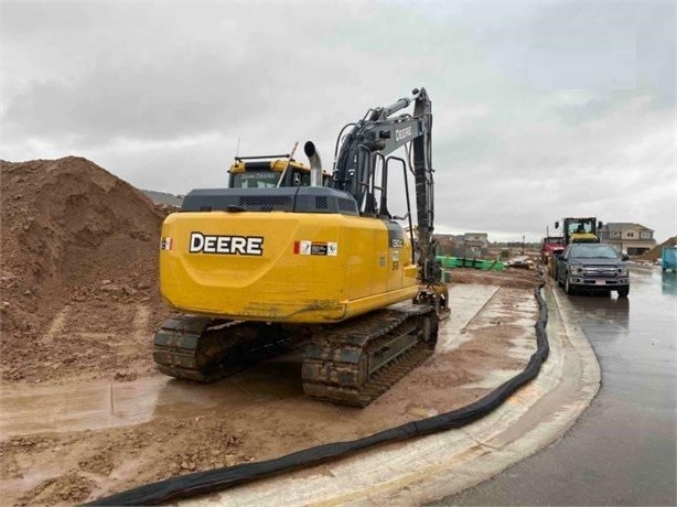 Excavadoras Hidraulicas Deere 130G de segunda mano a la venta Ref.: 1637200491036445 No. 4