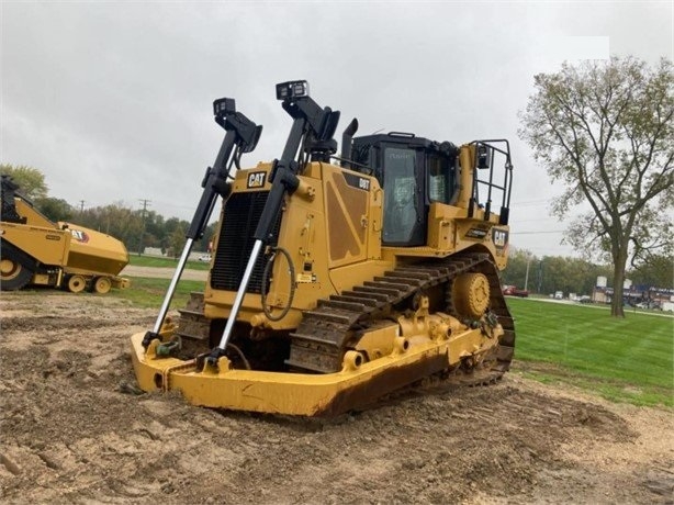 Dozers/tracks Caterpillar D8T