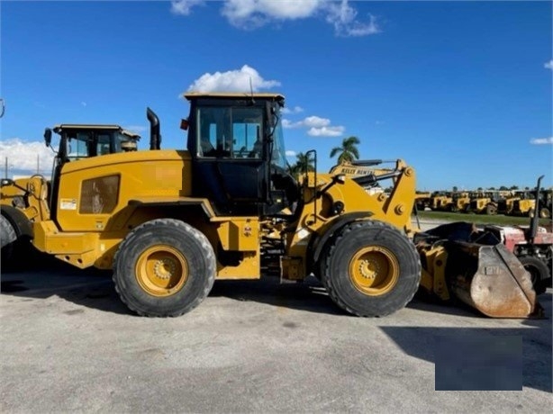 Wheel Loaders Caterpillar 930