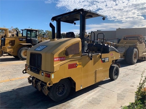 Compactadora Con Llantas Caterpillar CW16 en venta Ref.: 1644858194292760 No. 2