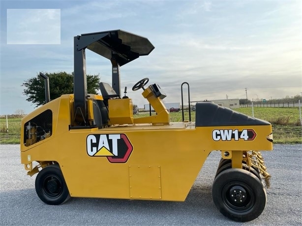 Compactadora Con Llantas Caterpillar CW14