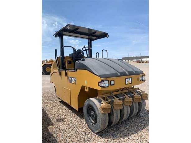 Compactadora Con Llantas Caterpillar CW16 seminueva en venta Ref.: 1644866573381487 No. 4