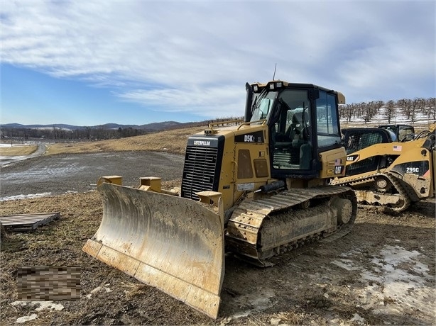 Tractores Sobre Orugas Caterpillar D5K de segunda mano en venta Ref.: 1645044712714202 No. 4