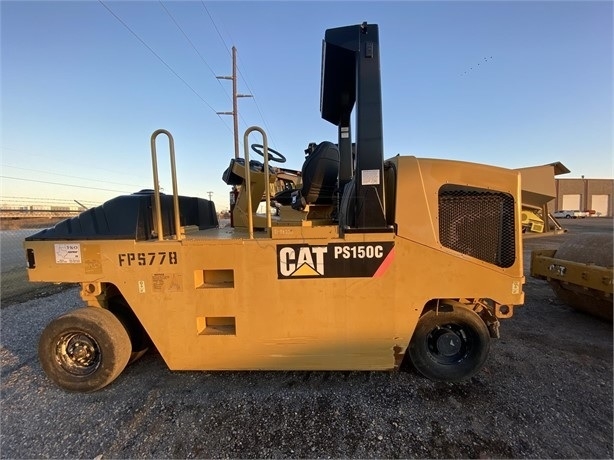 Compactors Tires Asphalt Caterpillar PS-150C