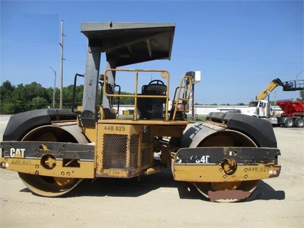 Compactadora Vibratoria Caterpillar CB-634D seminueva en perfecto Ref.: 1647374114417094 No. 3